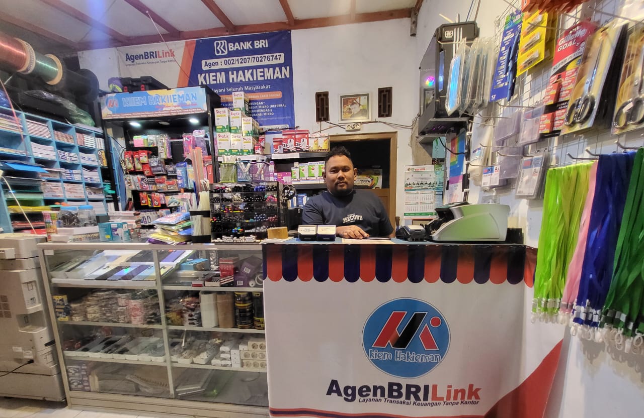 Agen BRILink Kiem Hakieman. (Foto: Hayat/warta9.co.id)
