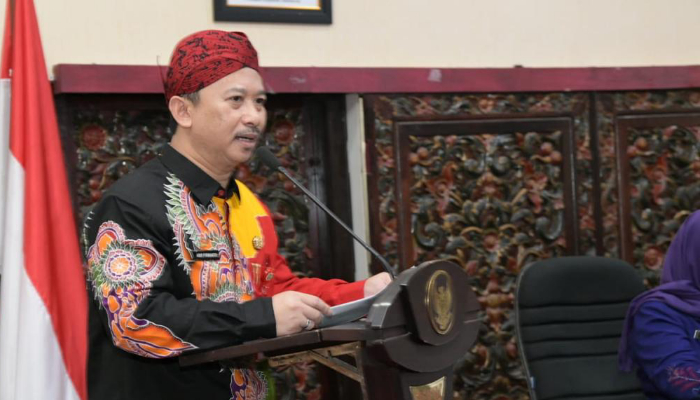 Kepala Badan Perencanaan Pembangunan Daerah (Bappeda) Sumenep, Arif Firmanto saat sambutan. (Foto: Dok. Warta9)