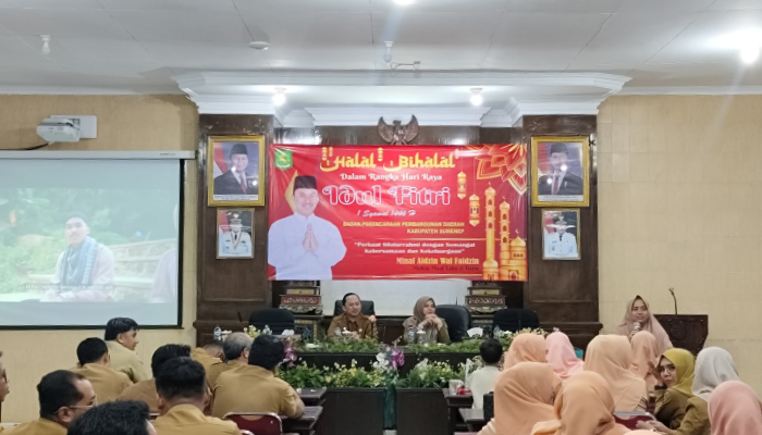 Suasana Halal Bihalal BAPPEDA Sumenep berjalan khidmat.(Foto: Dok Warta9)