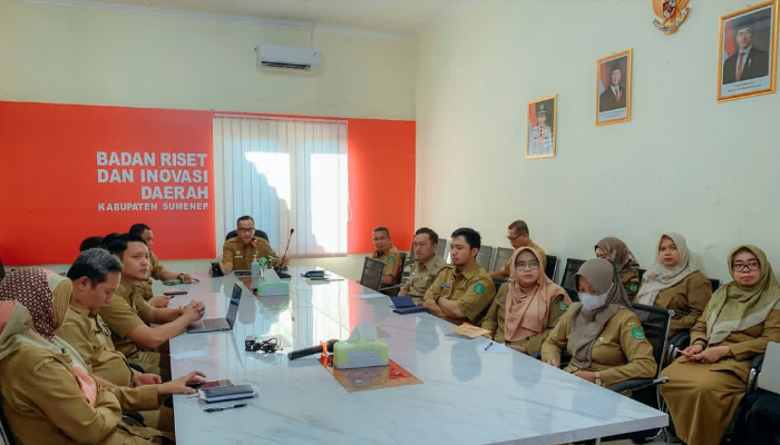 Potret suasana rapat evaluasi dan perencanaan kegiatan tahun anggaran 2025 di BRIDA Sumenep. (Foto: Istimewa)