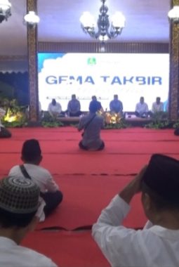 Pemkab Sumenep Semarakkan Malam Takbiran Iduladha 1447 H, Bupati Ajak Warga Perkuat Kepedulian Sosial