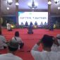 Peserta Takbir Akbar Iduladha 1447 Hijriah mengikuti rangkaian acara di Pendopo Agung Keraton Sumenep, Selasa malam (26/5/2026).