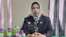 Direktur RSUDMA Sumenep, dr. Erliyati. Di bawah kepemimpinannya, RSUDMA terus berbenah menuju rumah sakit rujukan modern di kawasan timur Madura. (Foto: Dok. RSUDMA)