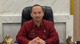 Kepala Bappeda Sumenep, Arif Firmanto, memaparkan strategi penguatan akuntabilitas kinerja OPD dalam mendukung pembangunan daerah yang efektif dan transparan.