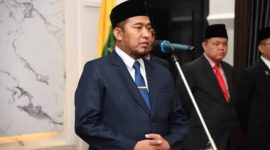 Bupati Sumenep memberikan keterangan terkait penerapan Perbup Nomor 55 Tahun 2025 yang mewajibkan pembelajaran Bahasa Madura bagi peserta didik PAUD, SD, hingga SMP di Kabupaten Sumenep.