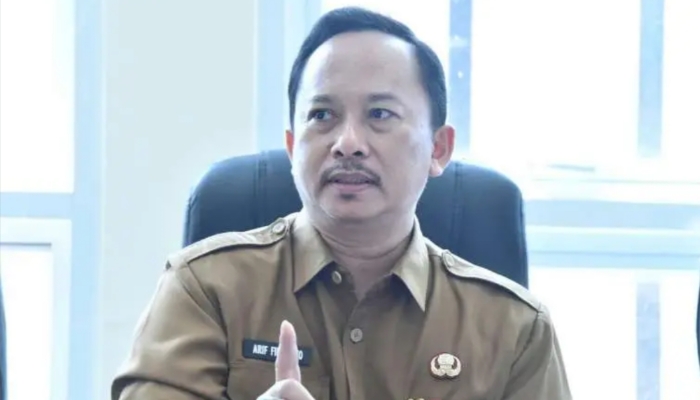 Kepala Bappeda Kabupaten Sumenep, Arif Firmanto, saat memberikan keterangan mengenai upaya pengendalian inflasi daerah dan pentingnya pemanfaatan data BPS sebagai dasar penyusunan kebijakan pembangunan serta strategi penguatan ekonomi di Kabupaten Sumenep.
