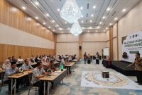 Pelaksanaan manasik umrah di Ballroom MYZE Hotel Sumenep by ARTOTEL. Hotel ini menghadirkan Paket Manasik Umrah mulai Rp165 ribu per peserta dengan fasilitas ruang pertemuan selama empat jam, buffet lunch, smart TV, dan Wi-Fi untuk mendukung kegiatan biro perjalanan, instansi, maupun komunitas.