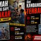 Petugas kepolisian bersama tim pemadam kebakaran dan warga berupaya memadamkan kobaran api yang menghanguskan tiga rumah serta kandang sapi di Dusun Gunung, Desa Payudan Dundang, Kecamatan Guluk-Guluk, Kabupaten Sumenep, Sabtu (11/7/2026).