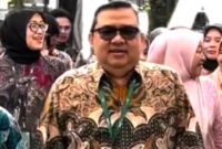 Direktur PT Linggarjati Trijaya Indah, Nanda Wirya Laksana, menyampaikan keterangan kepada awak media, Rabu (5/8), terkait polemik dengan Bank Syariah Nasional (BSN).