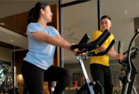 Aktivitas olahraga di Jokotole Gym MYZE Hotel Sumenep by ARTOTEL. Fasilitas kebugaran tersebut menawarkan berbagai fasilitas modern serta program membership dengan akses gym, kolam renang, dan layanan relaksasi. (Foto: MYZE Hotel Sumenep)